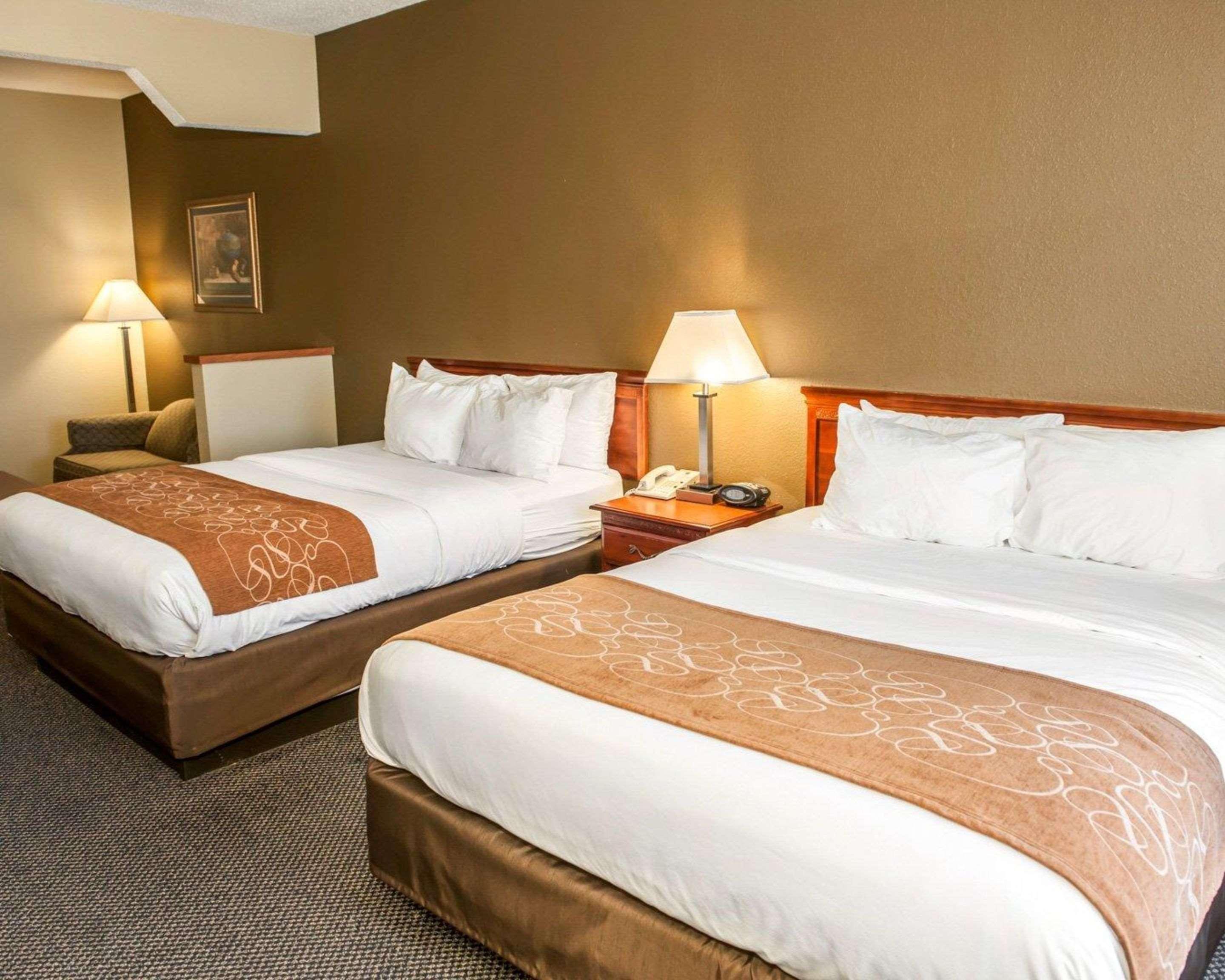 Comfort Suites Auburn Near I-69 Exteriér fotografie