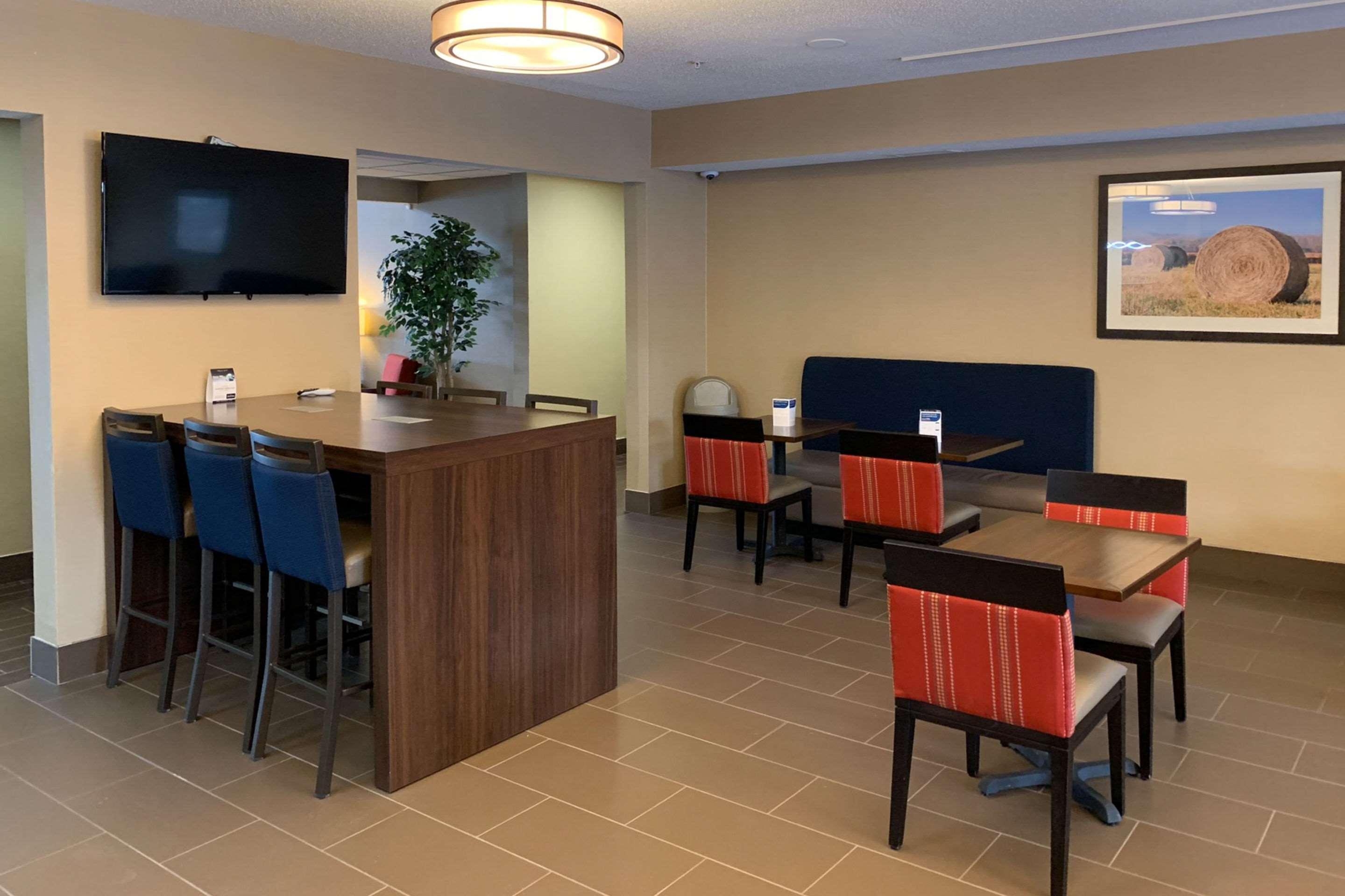 Comfort Suites Auburn Near I-69 Exteriér fotografie