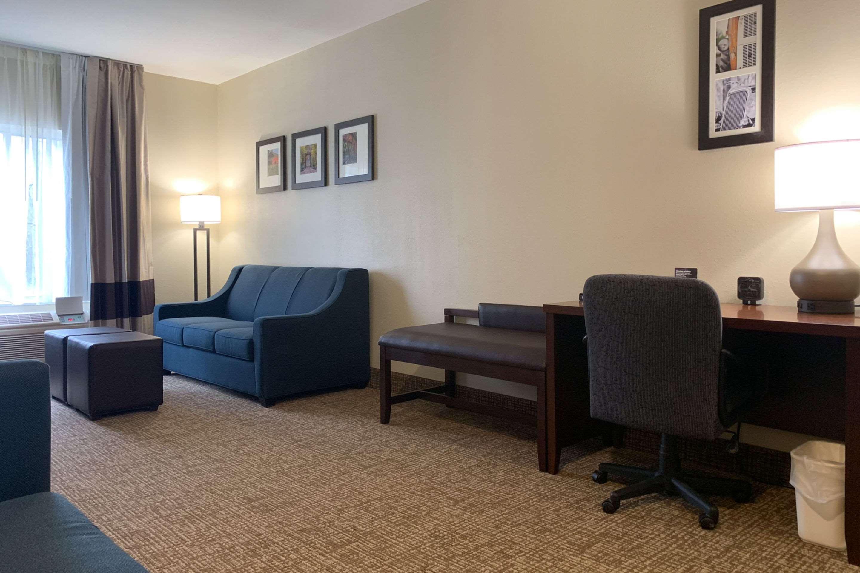 Comfort Suites Auburn Near I-69 Exteriér fotografie