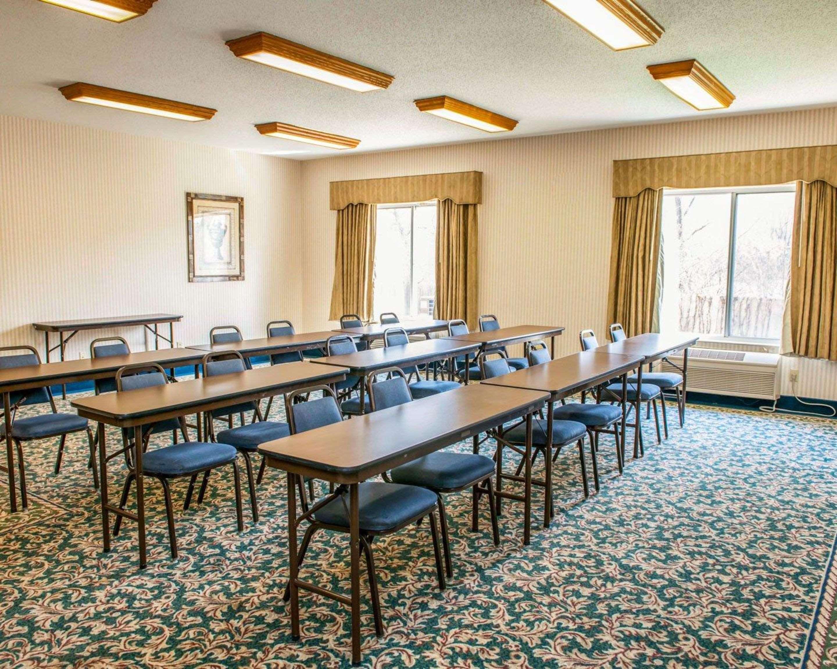Comfort Suites Auburn Near I-69 Exteriér fotografie